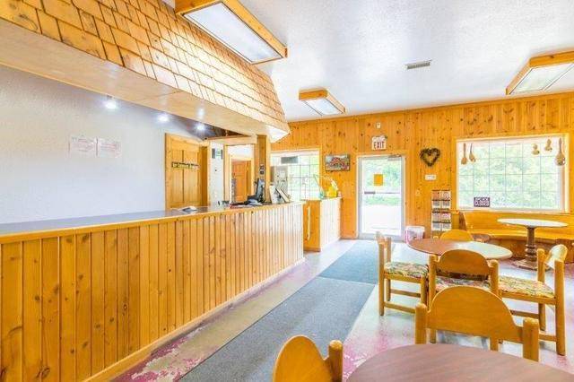 23080 Waller RD, Fulton, IL 61252