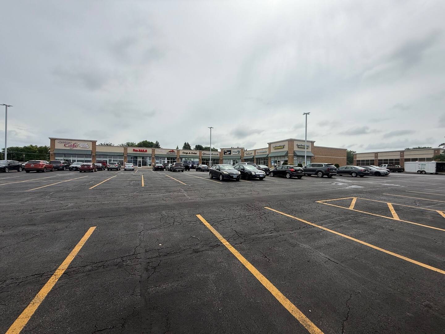 1170 DeKalb AVE #108, Sycamore, IL 60178