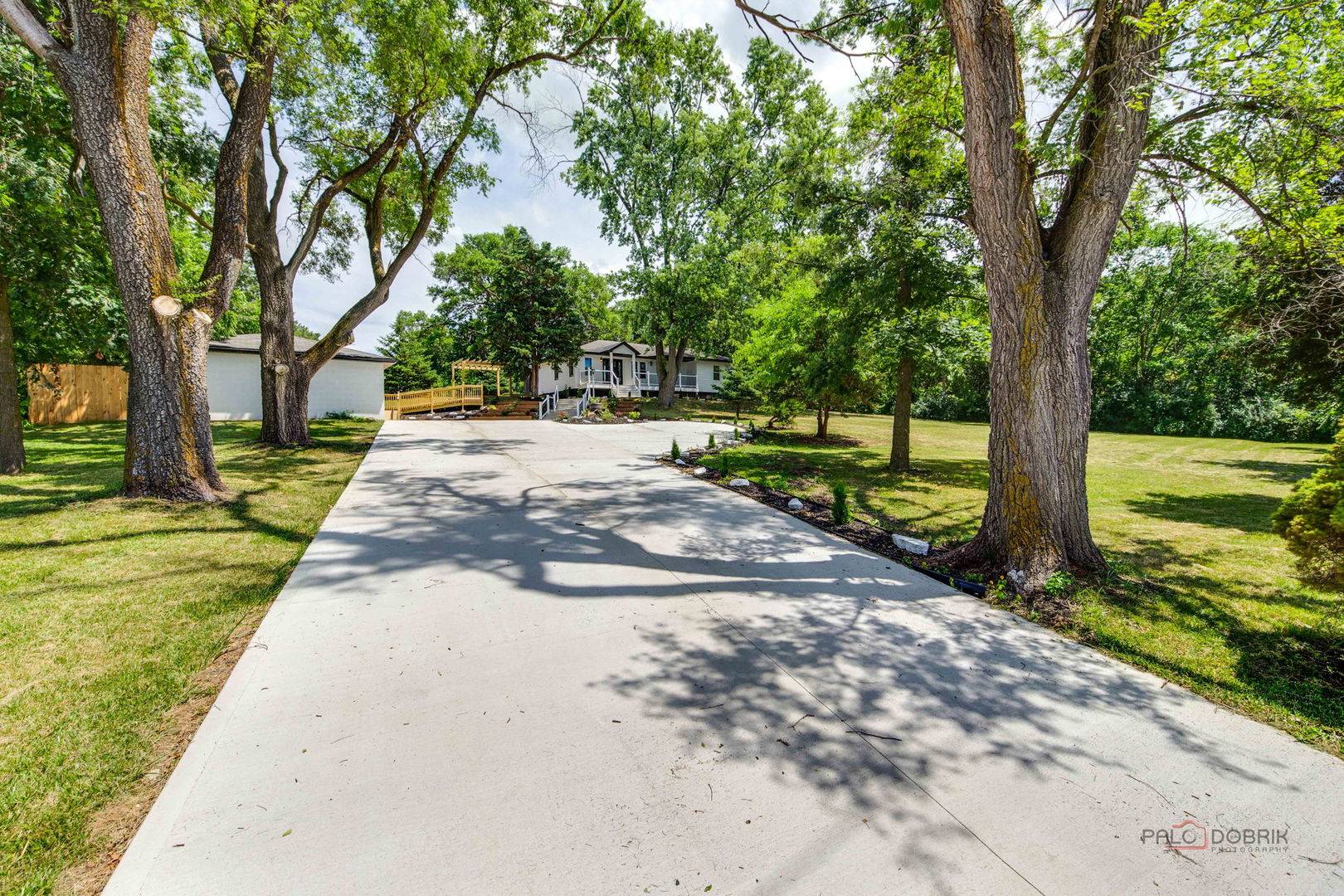 16705 Wolf RD, Orland Park, IL 60467