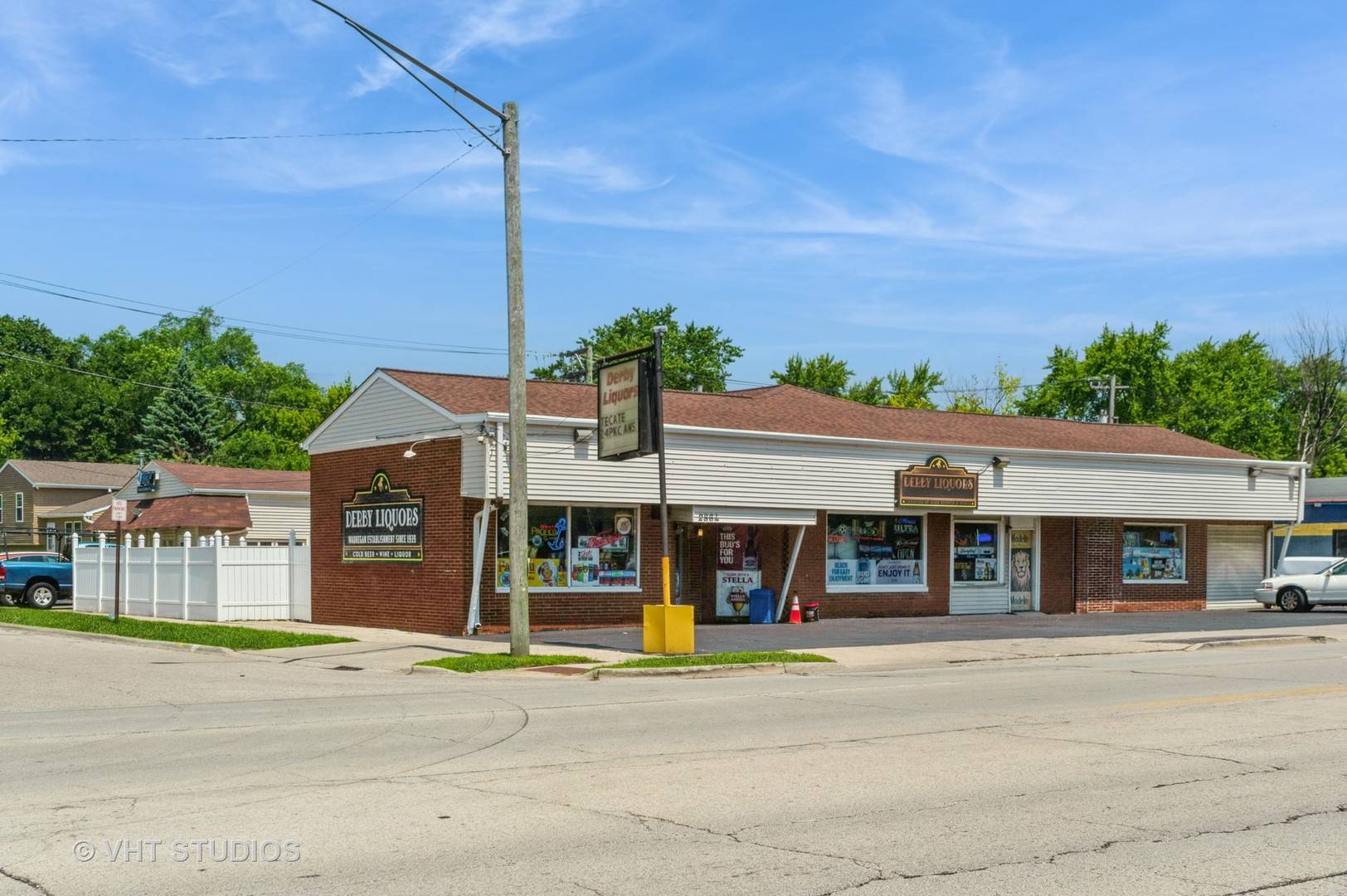 2864 Washington ST, Waukegan, IL 60085