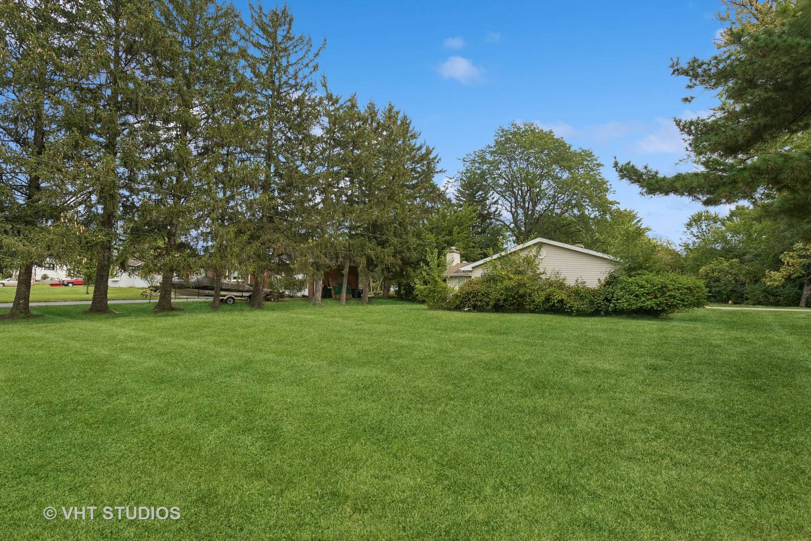 1750 W Thomas ST, Arlington Heights, IL 60004