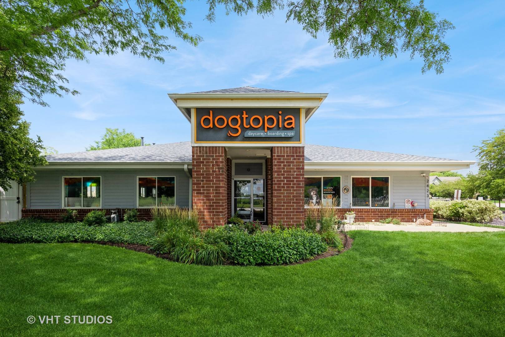 2423 Fargo BLVD, Geneva, IL 60134