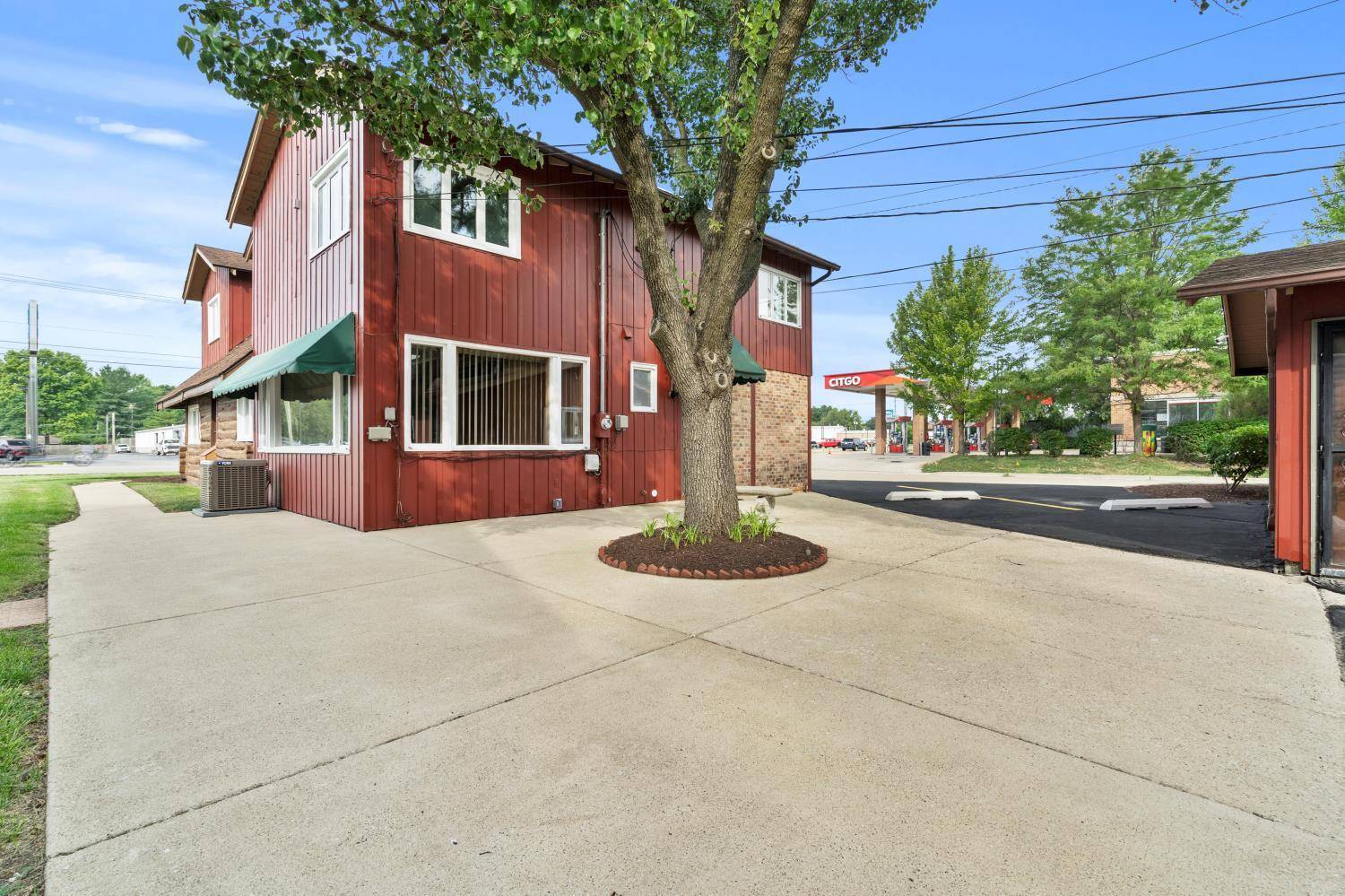 16143 South Lincoln HWY, Plainfield, IL 60544