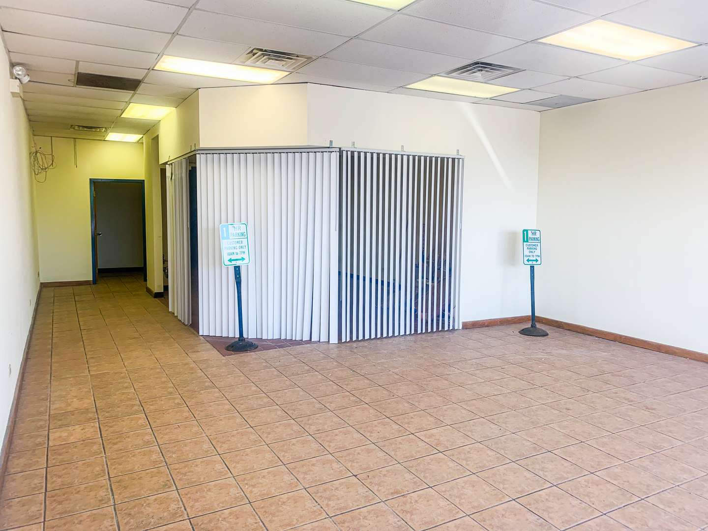7232 N HARLEM AVE, Chicago, IL 60631