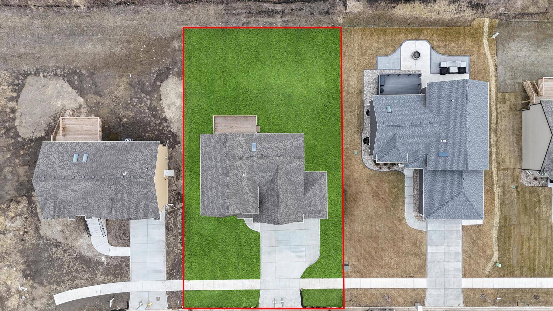 8247 Dylan DR, Merrillville, IN 46410