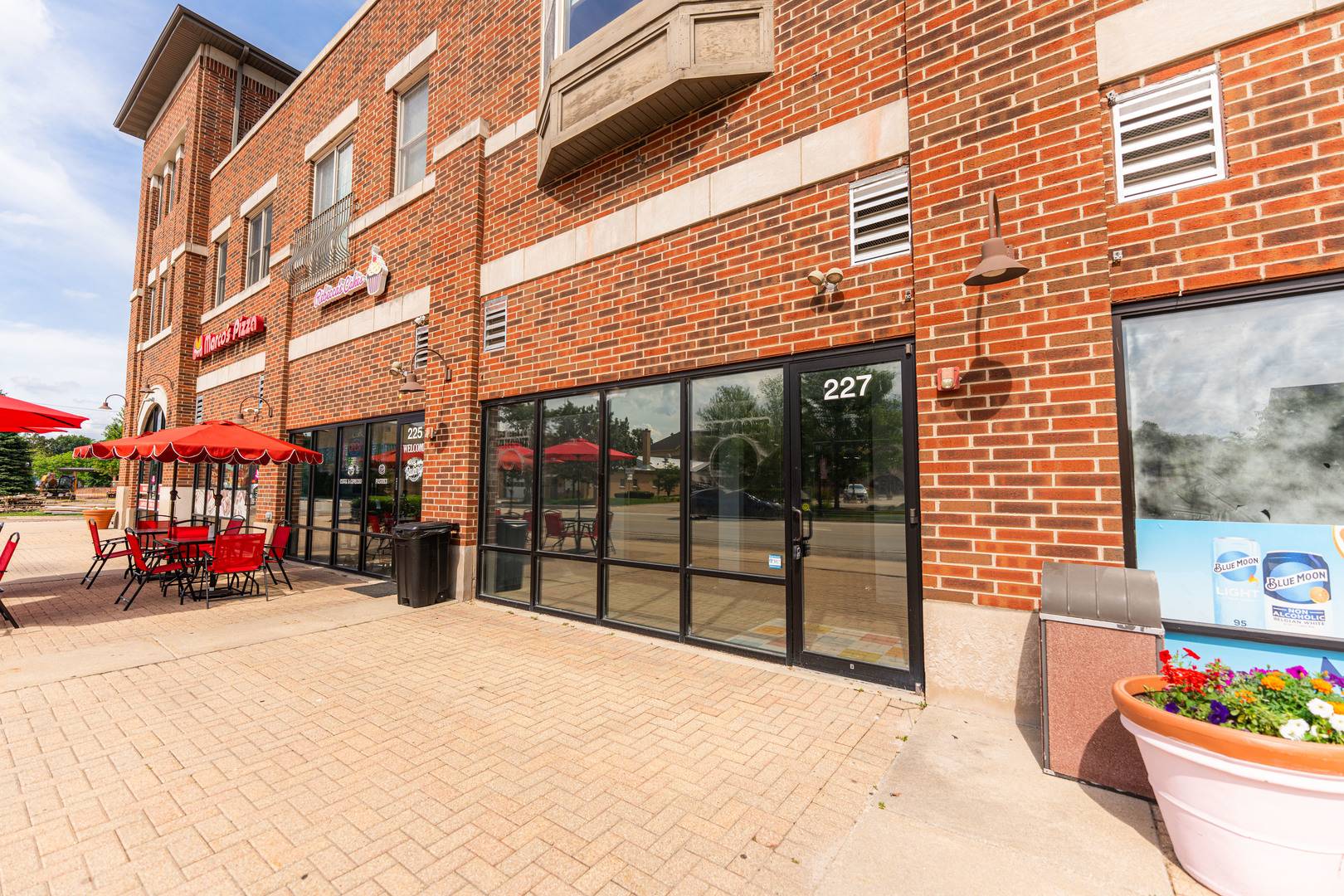 227 S Main ST, Bartlett, IL 60103