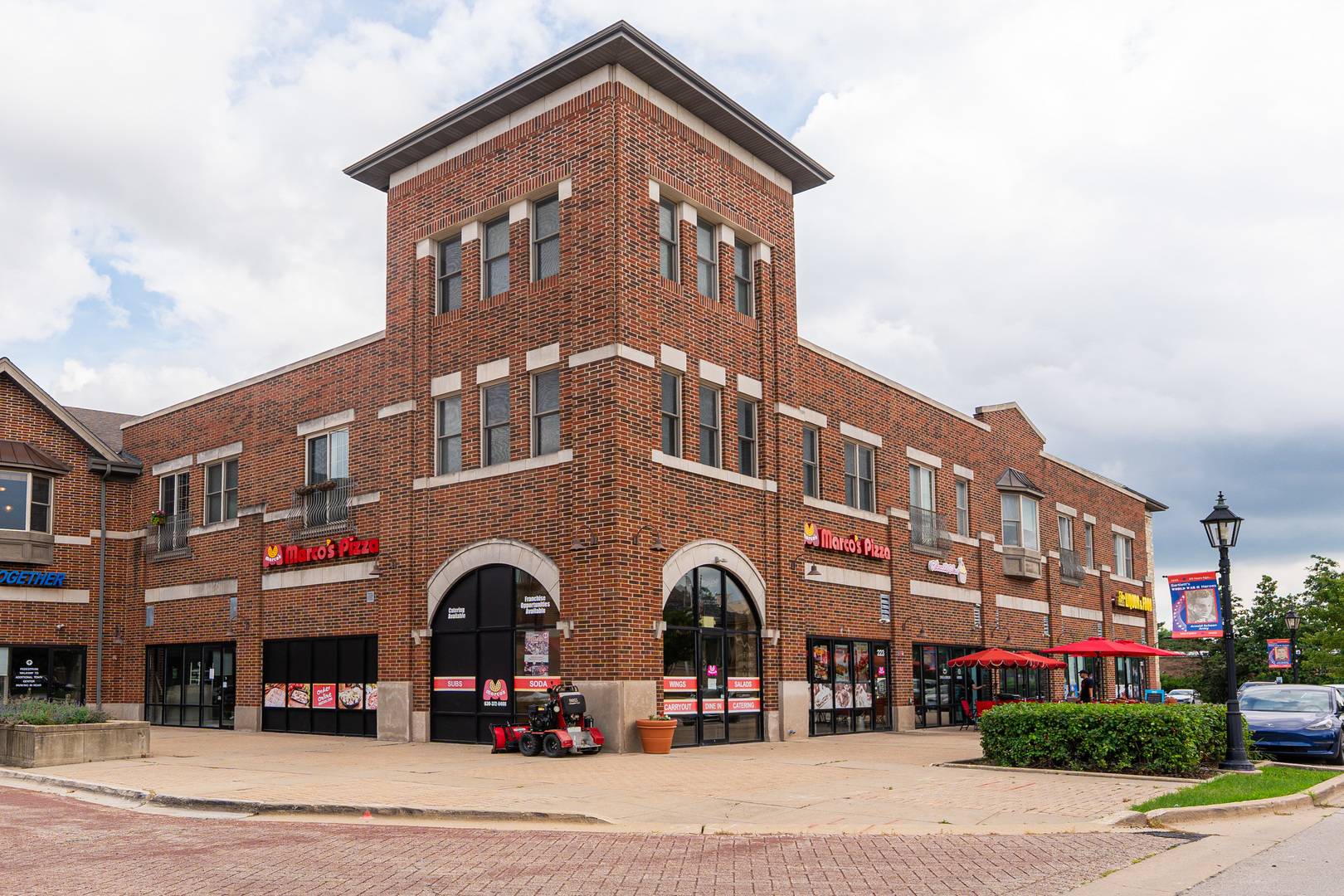 227 S Main ST, Bartlett, IL 60103