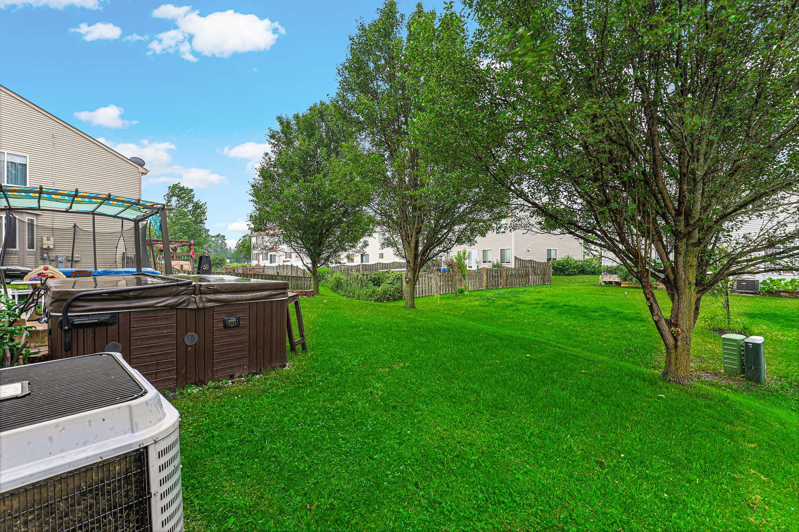 13051 Bucksburn CT, Beach Park, IL 60083