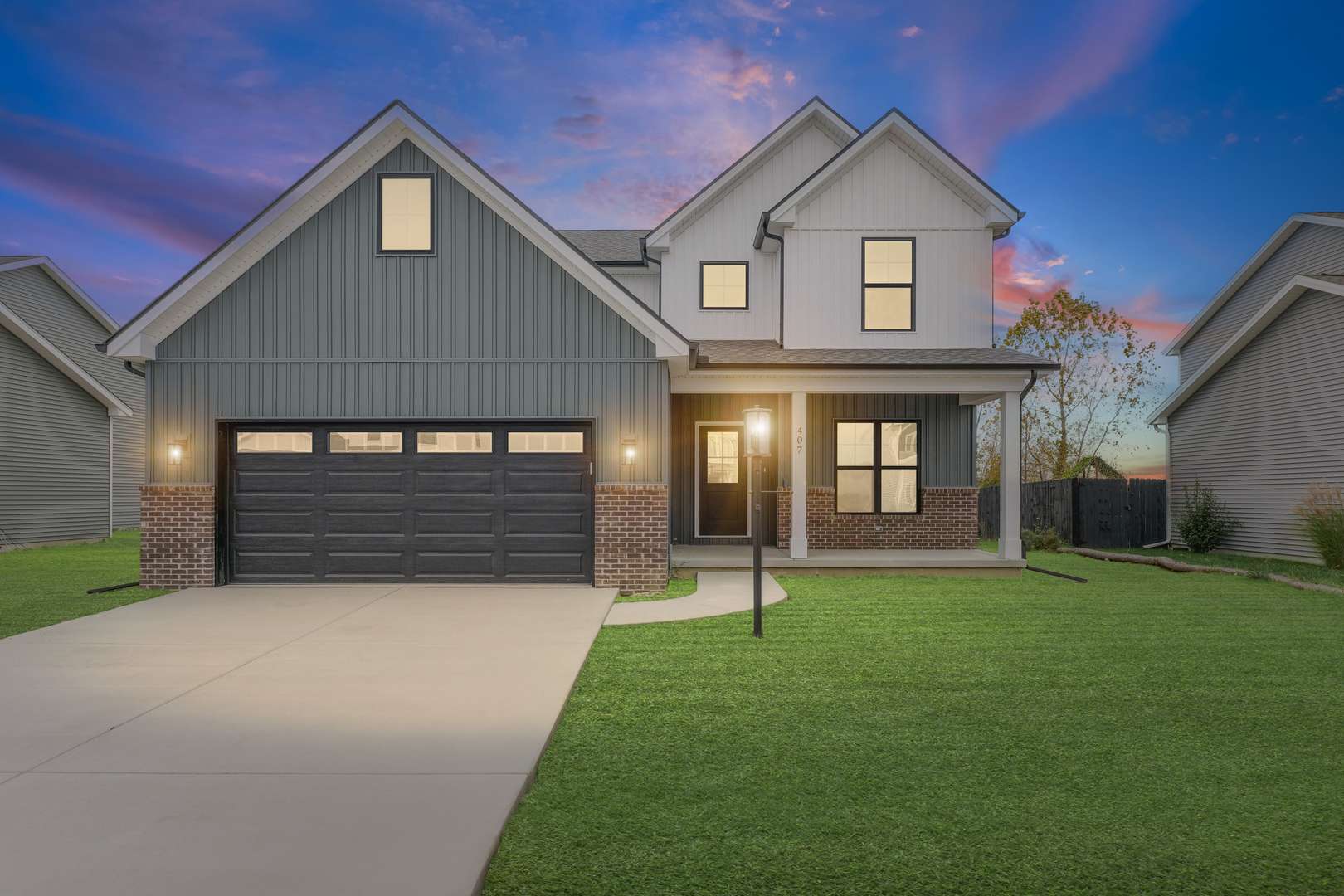 407 Harpers Ferry, Savoy, IL 61874