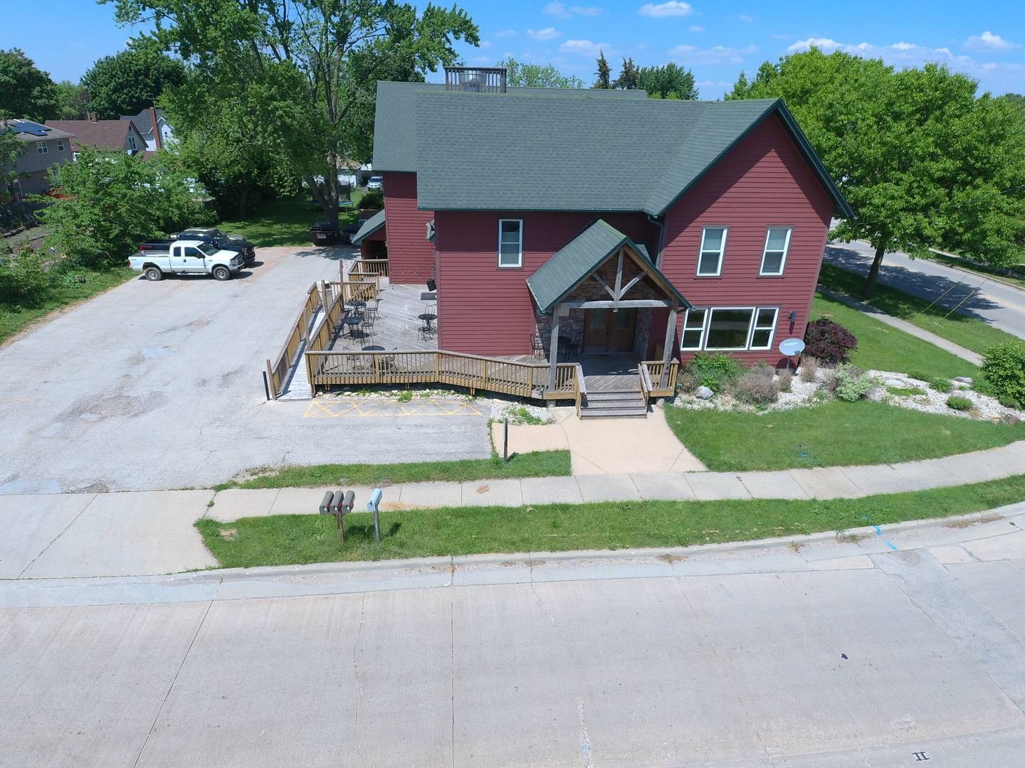 104 W Railroad ST, Marengo, IL 60152