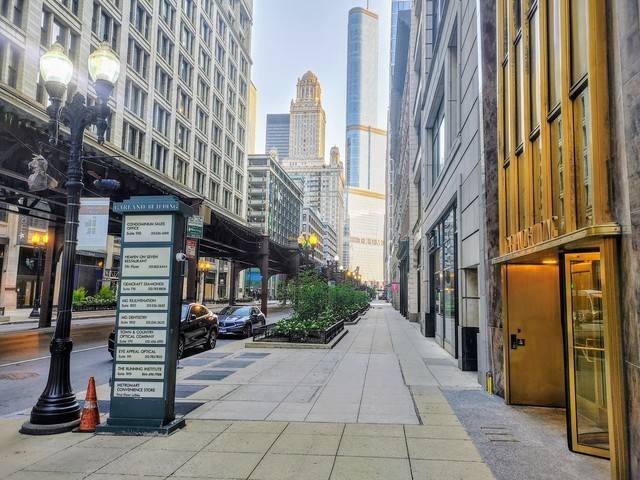 111 N Wabash AVE #1420, Chicago, IL 60602