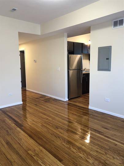 1534 S Komensky AVE #2R, Chicago, IL 60623