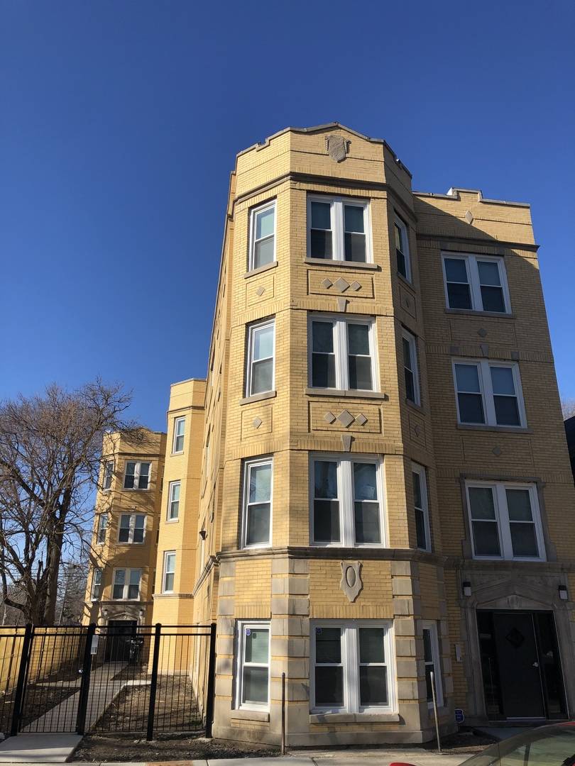 1534 S Komensky AVE #2R, Chicago, IL 60623