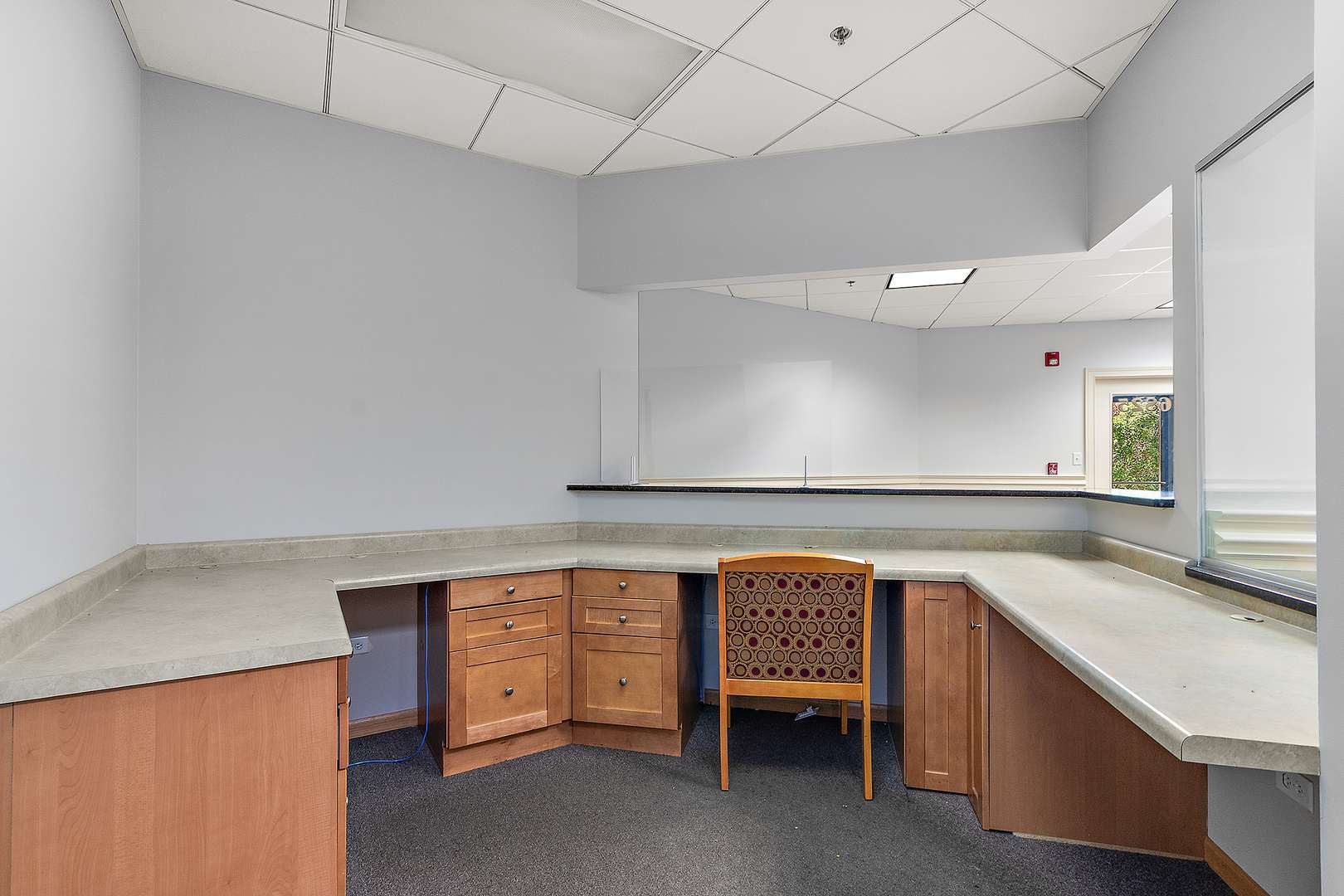 6825 Kingery HWY, Willowbrook, IL 60527