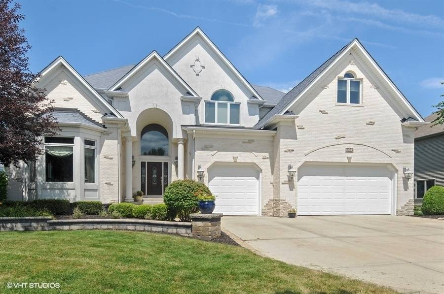 2223 Spartina LN, Naperville, IL 60564