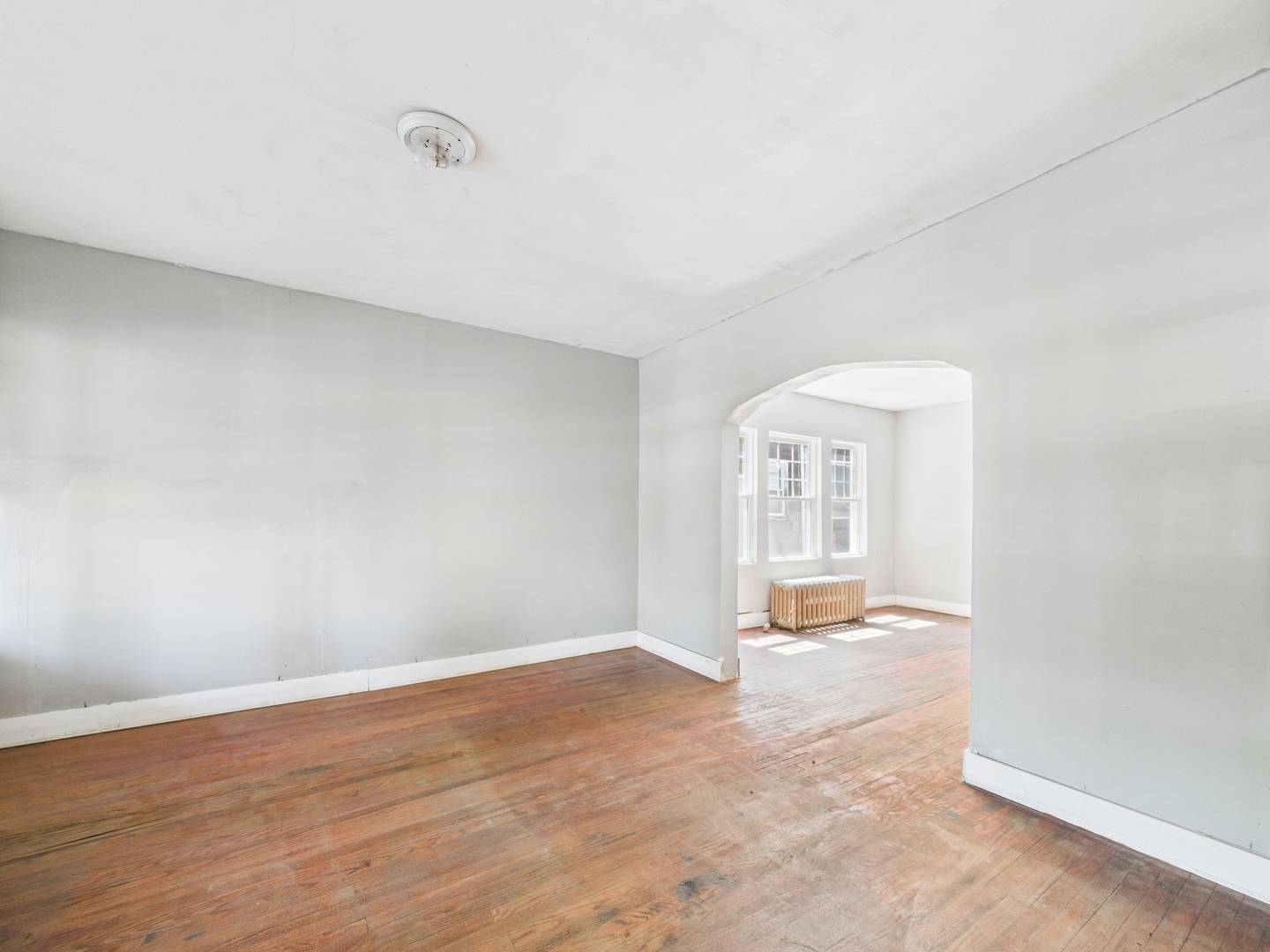 11922 S Perry AVE, Chicago, IL 60628