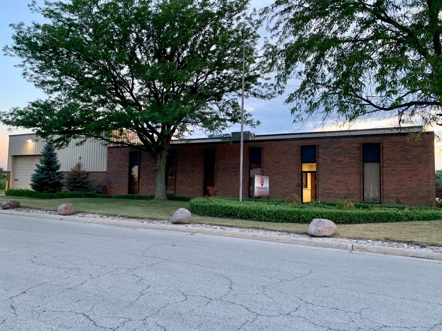 16420 KILBOURN AVE, Oak Forest, IL 60452