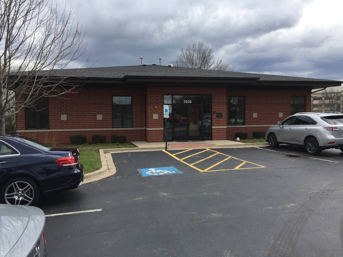 7025 and 7035 Veterans BLVD, Burr Ridge, IL 60527