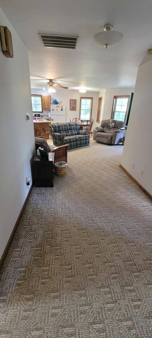 15772 E 1000th AVE, Newton, IL 62448