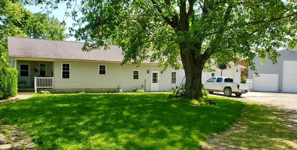 15772 E 1000th AVE, Newton, IL 62448
