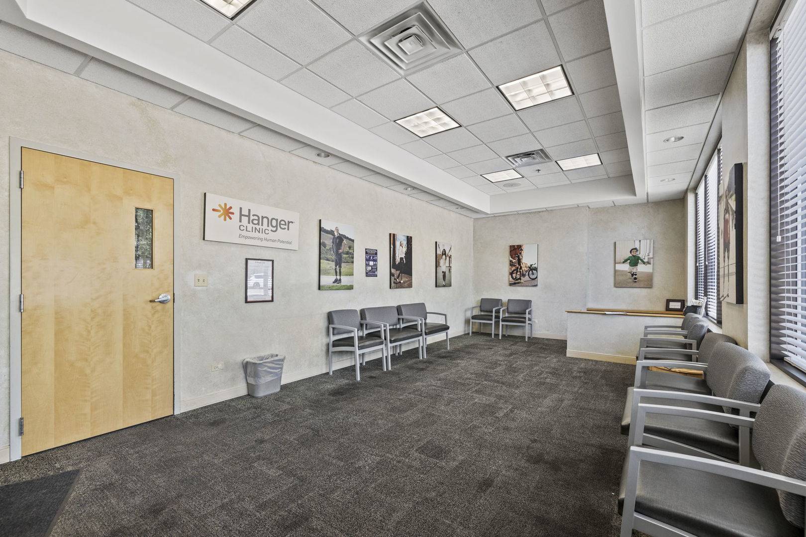 401 Harrison ST, Oak Park, IL 60304