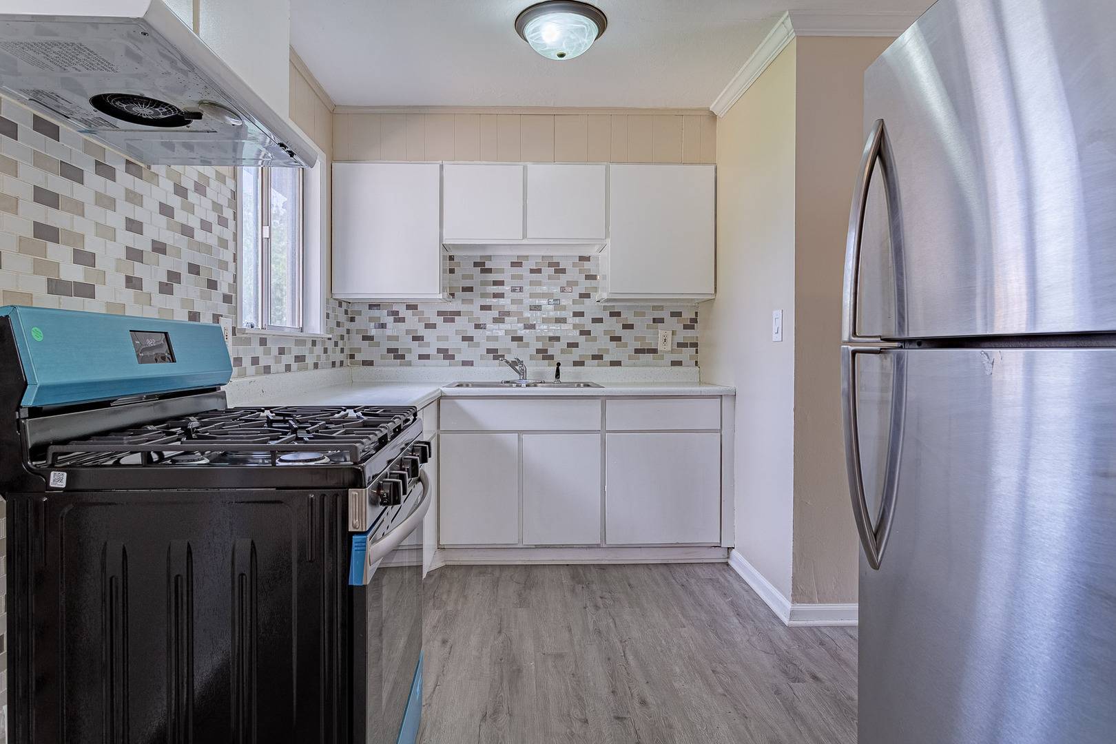 120 GROW LN, Streamwood, IL 60107