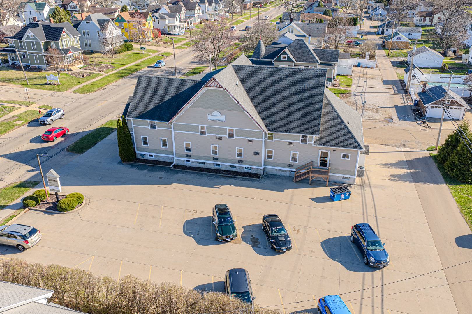 400 N Main ST, Princeton, IL 61356