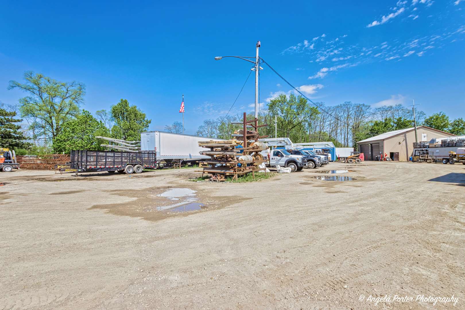 35220 N Il Route 83, Round Lake Beach, IL 60073