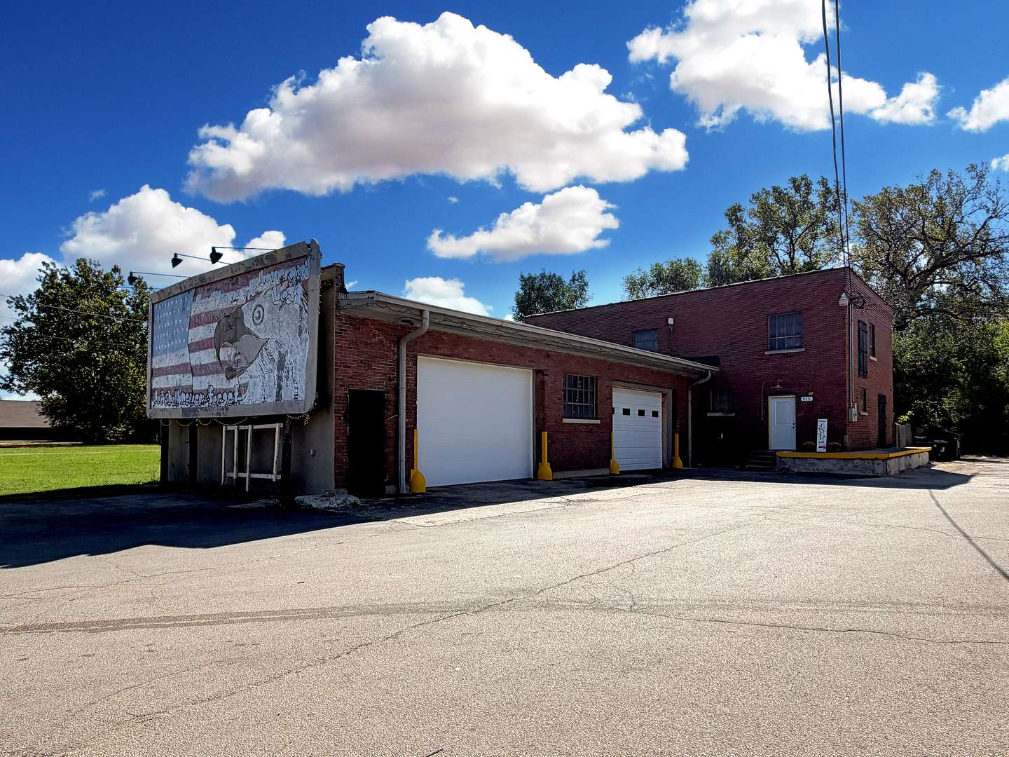 515 E Stephenson ST, Freeport, IL 61032