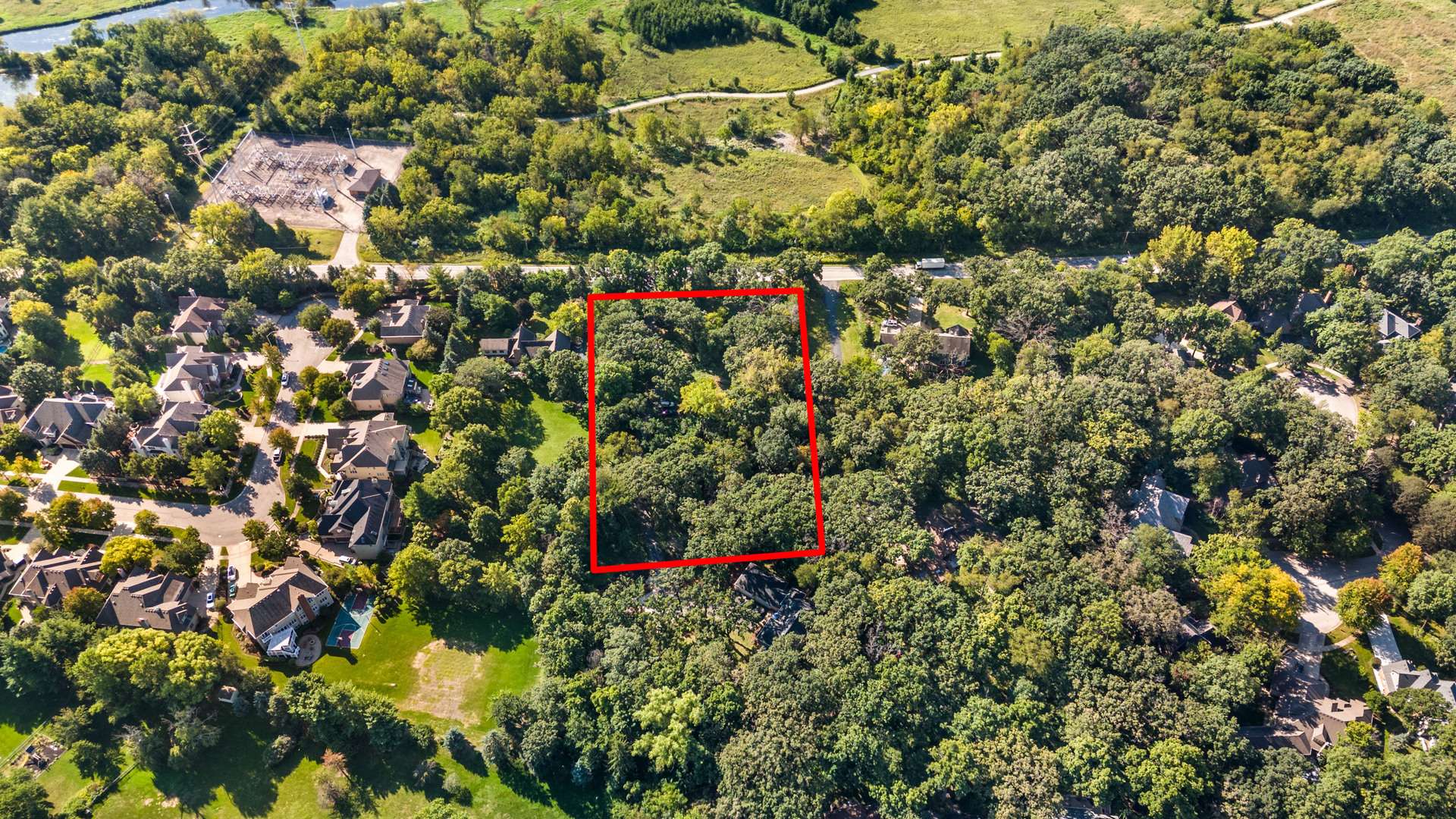 25 W 500 Royce RD, Naperville, IL 60565