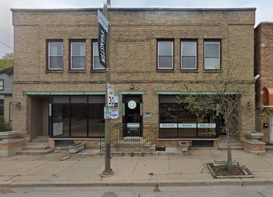 1319 Emerson ST, Evanston, IL 60201