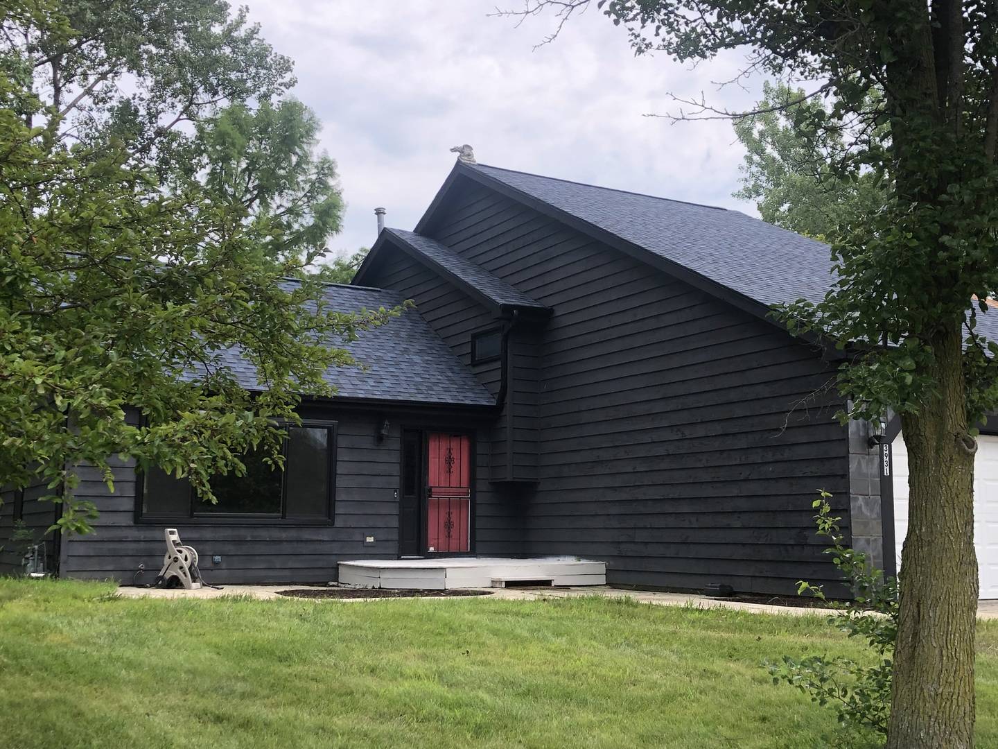 3931 Bertrand LN, Beach Park, IL 60087