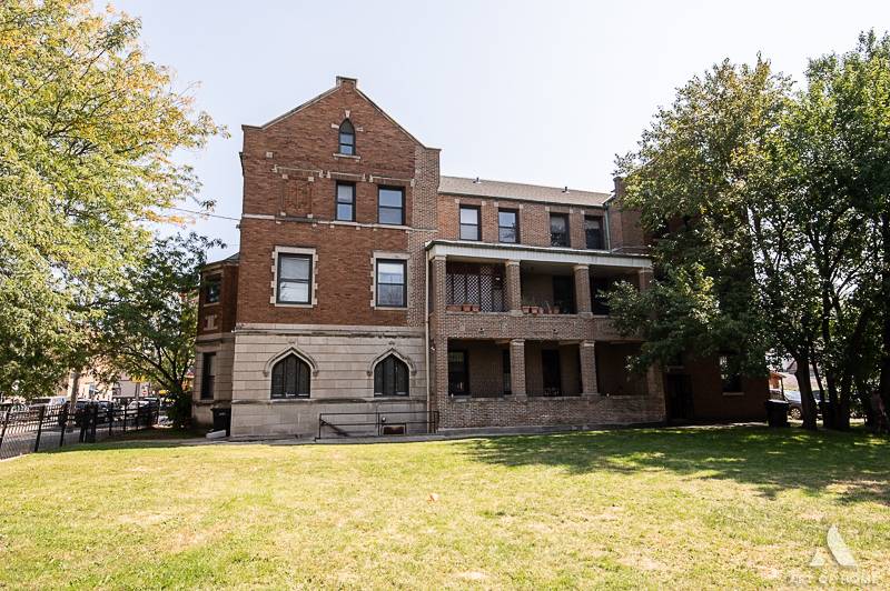 1949 W 48th ST, Chicago, IL 60609