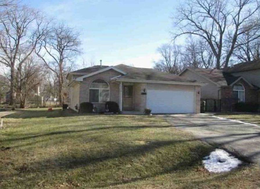 16107 Spaulding AVE, Markham, IL 60428