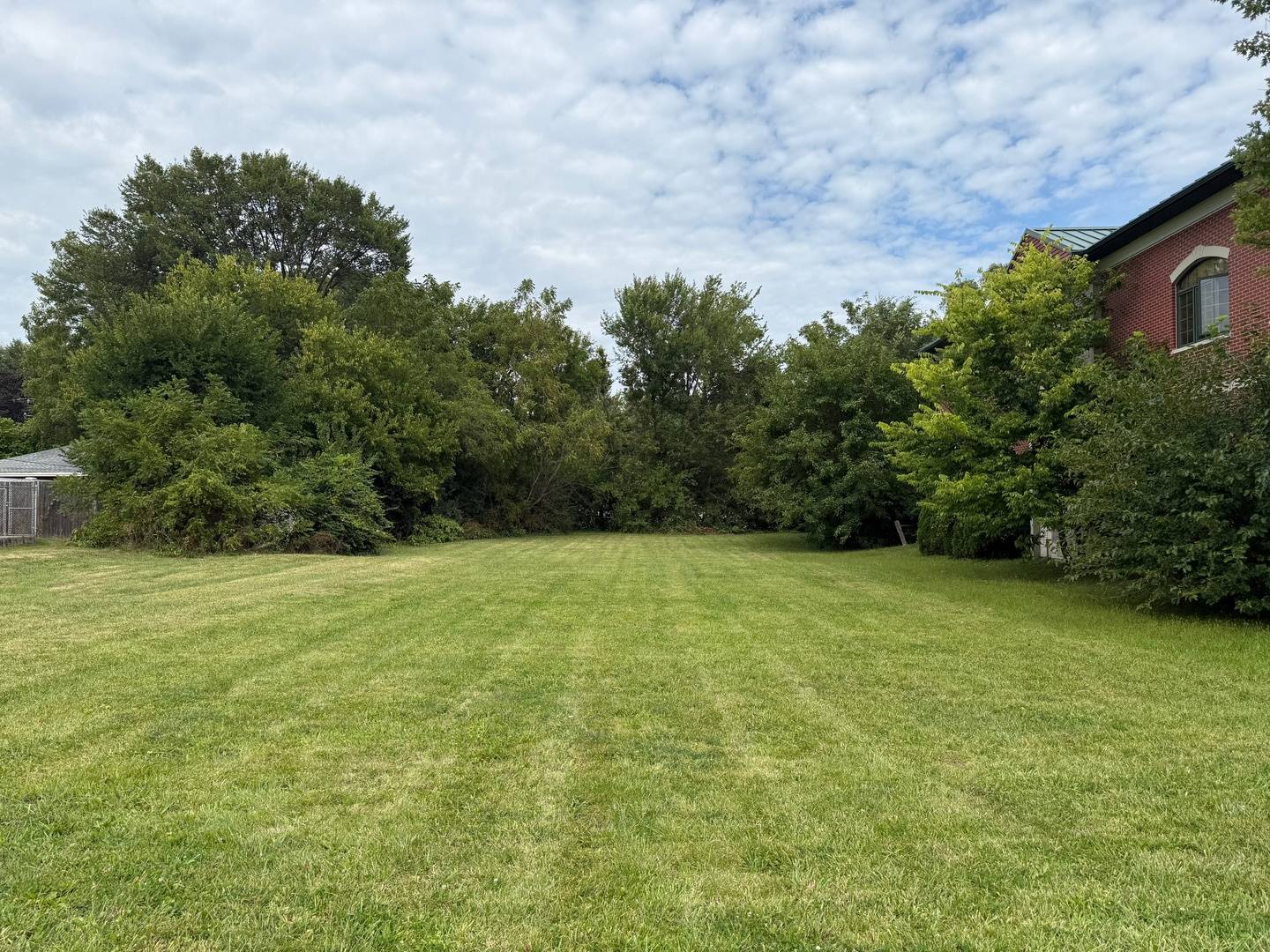 1632 Ogden AVE, Lisle, IL 60532