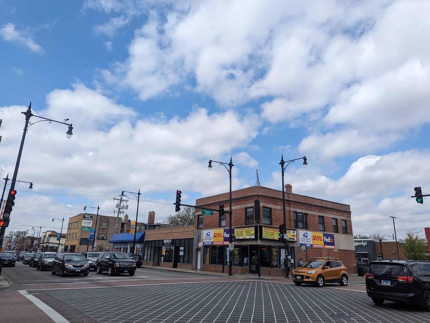 4004-4008 W Montrose AVE, Chicago, IL 60641
