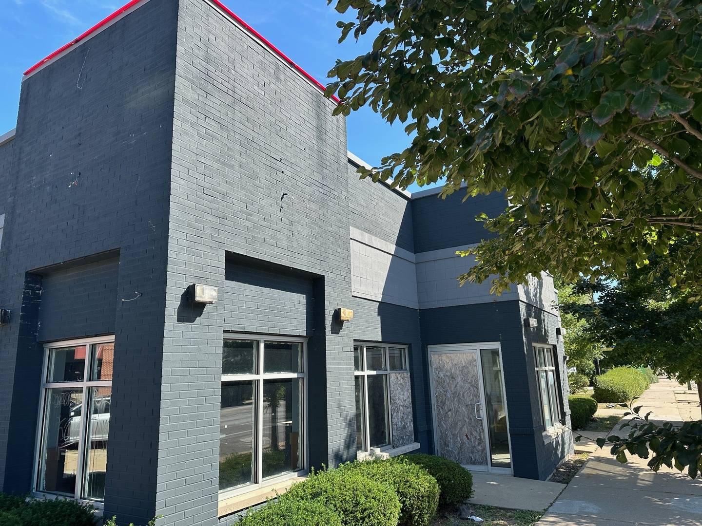 8307 S South Chicago AVE, Chicago, IL 60617