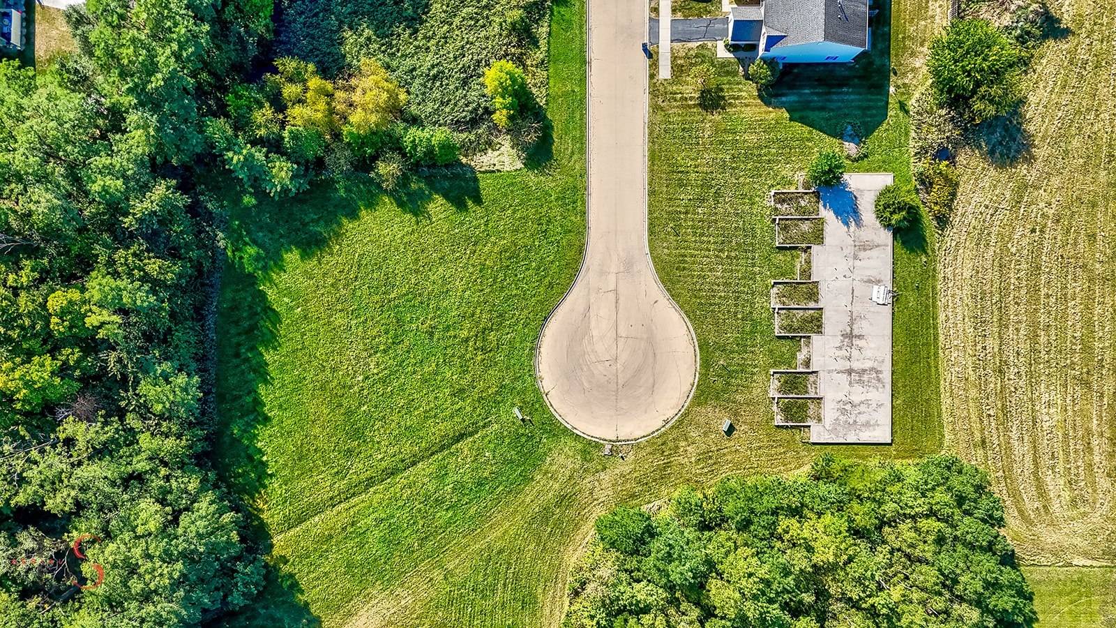 0000 Caleb DR, Ottawa, IL 61350