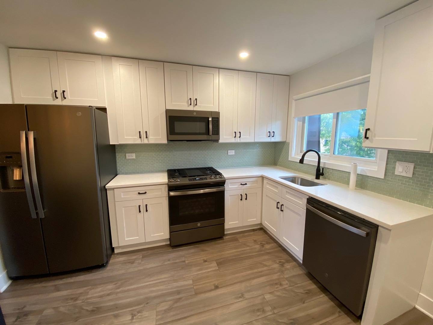 115 E Dundee RD #3N, Wheeling, IL 60090
