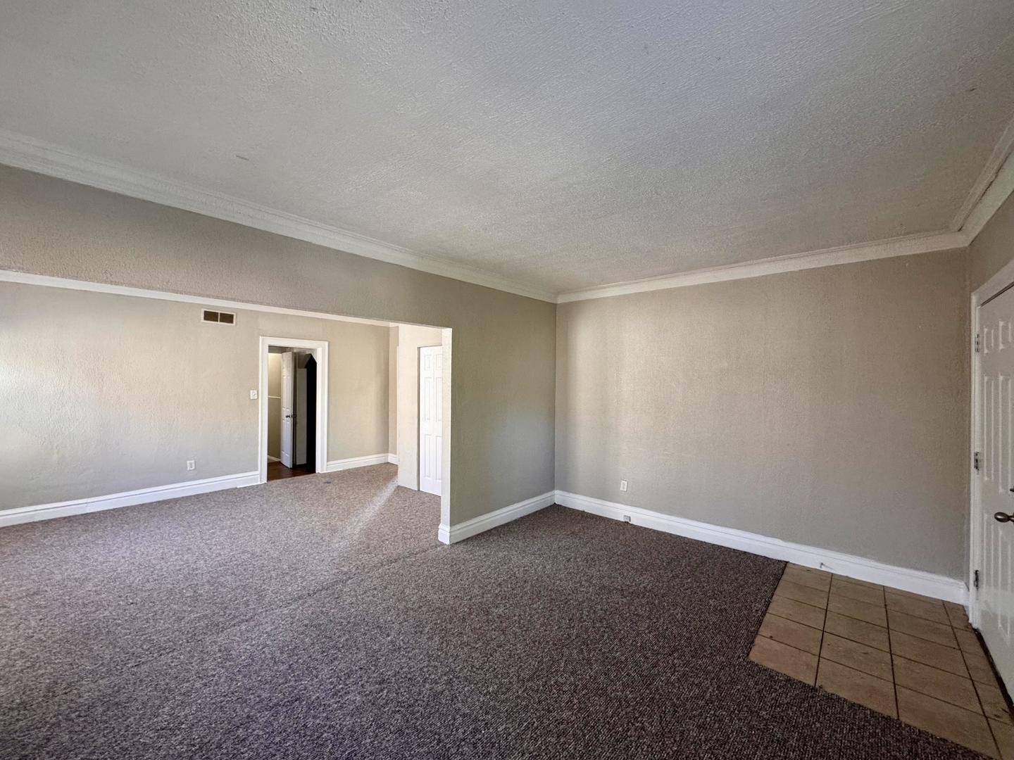 103 Highland ST, Calumet City, IL 60409