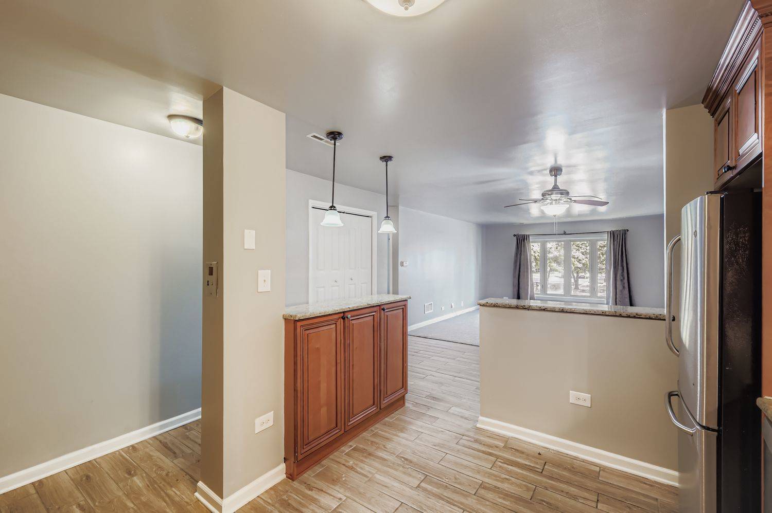 10048 S Pulaski RD #1E, Oak Lawn, IL 60453