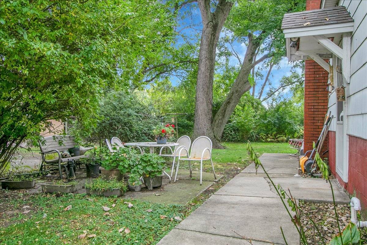 13134 Sacramento AVE, Blue Island, IL 60406