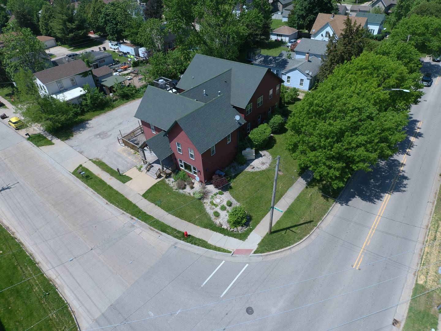 104 W Railroad ST, Marengo, IL 60152