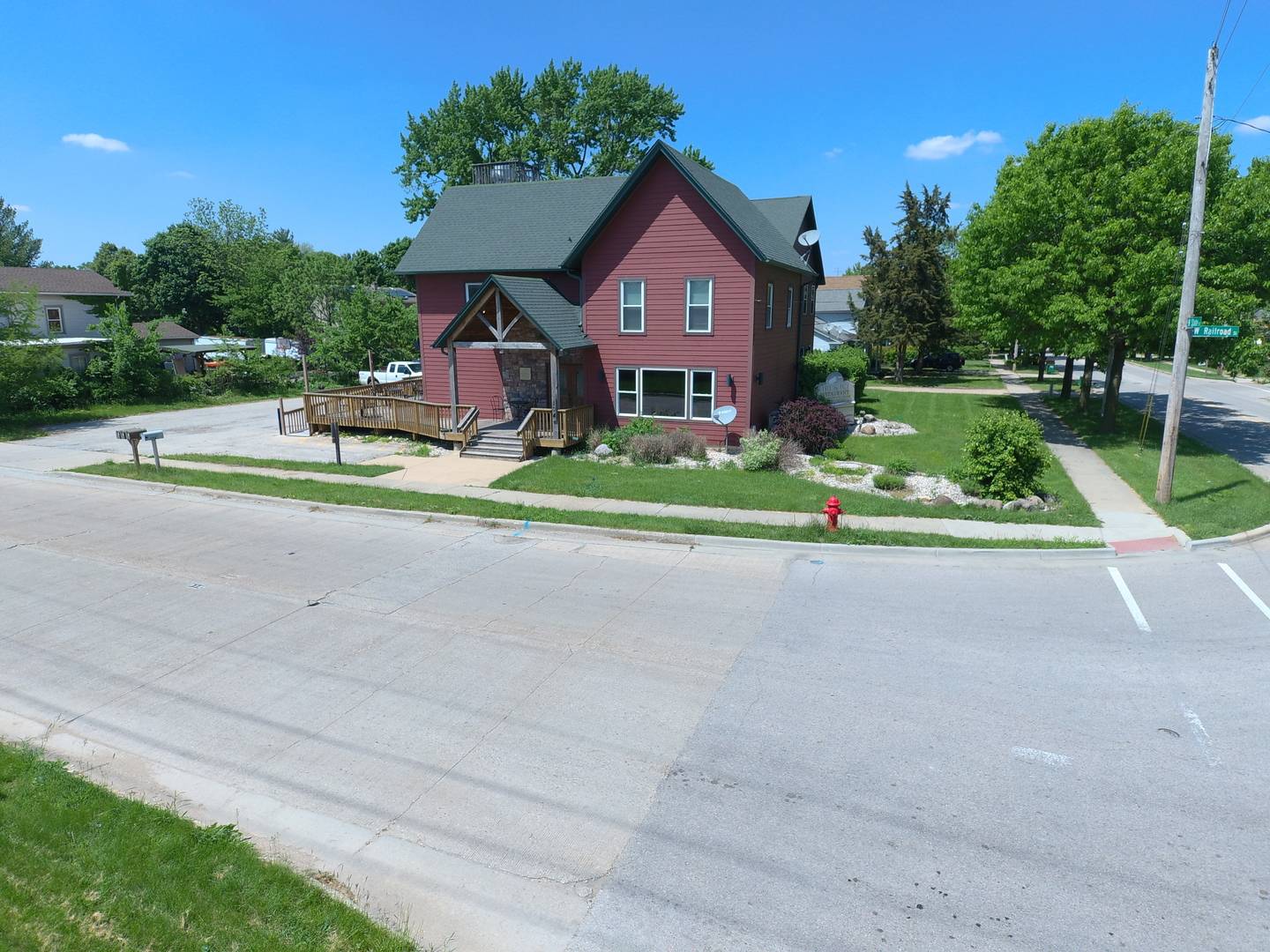 104 W Railroad ST, Marengo, IL 60152