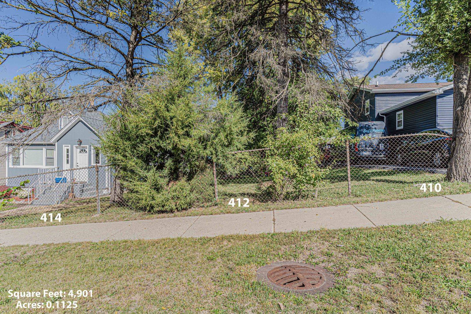 412 Woodland DR, Round Lake Beach, IL 60073