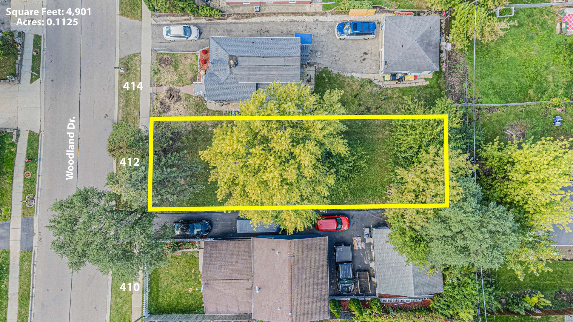 412 Woodland DR, Round Lake Beach, IL 60073