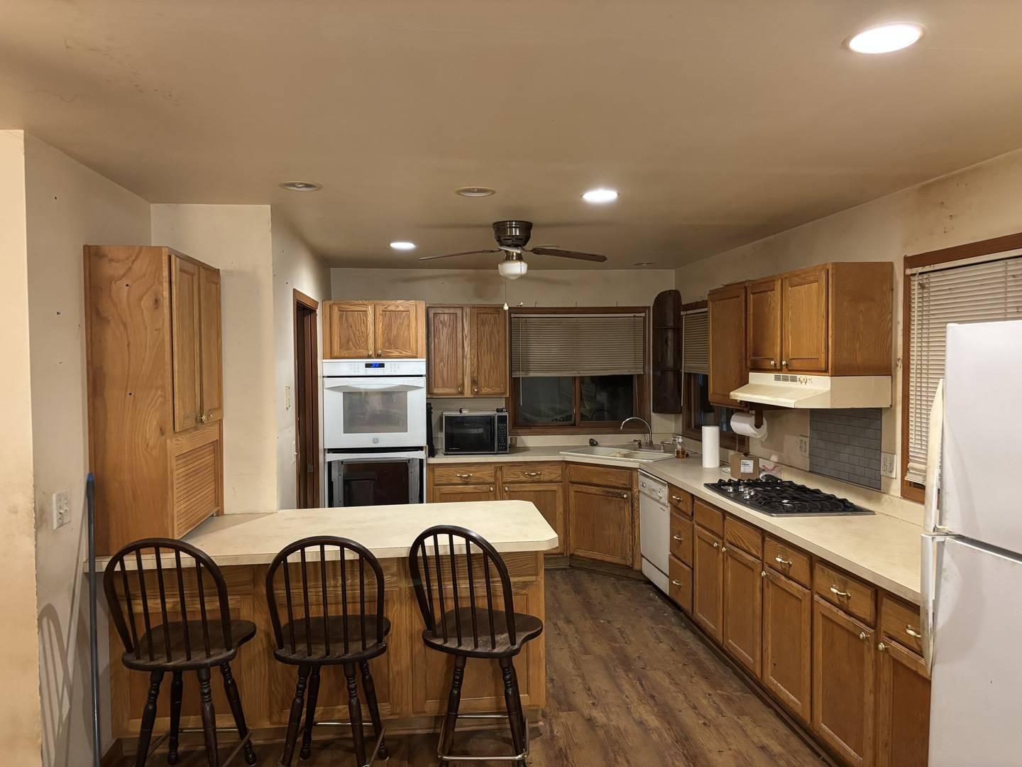 3940 E 20th RD, Serena, IL 60549