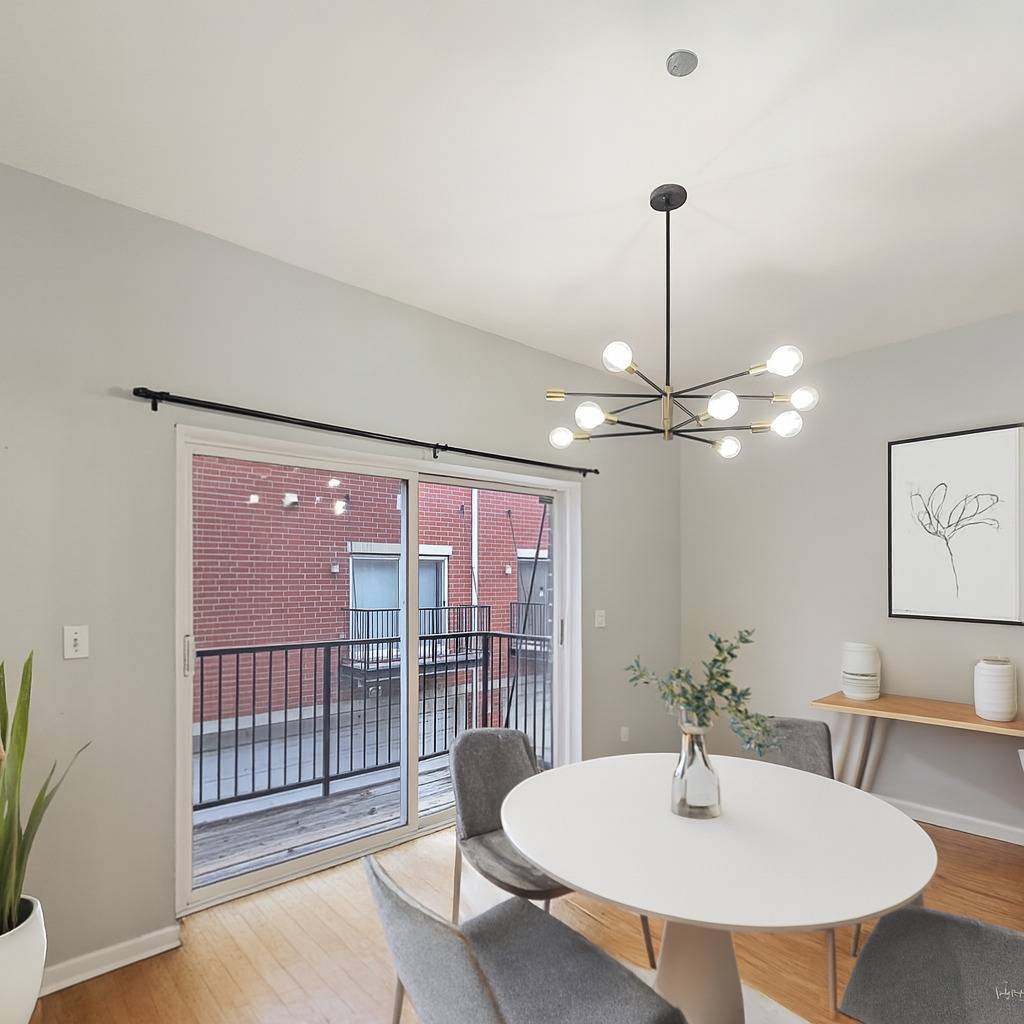 2415 W 32nd PL, Chicago, IL 60608