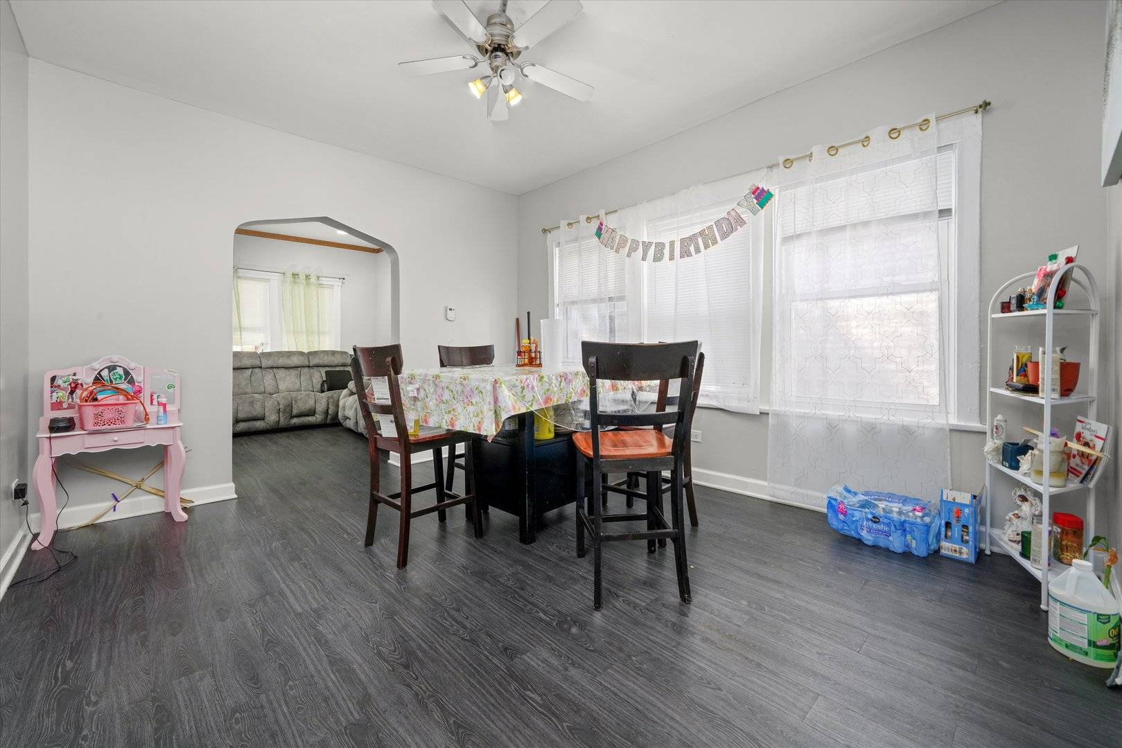 2016 E 93rd ST, Chicago, IL 60617