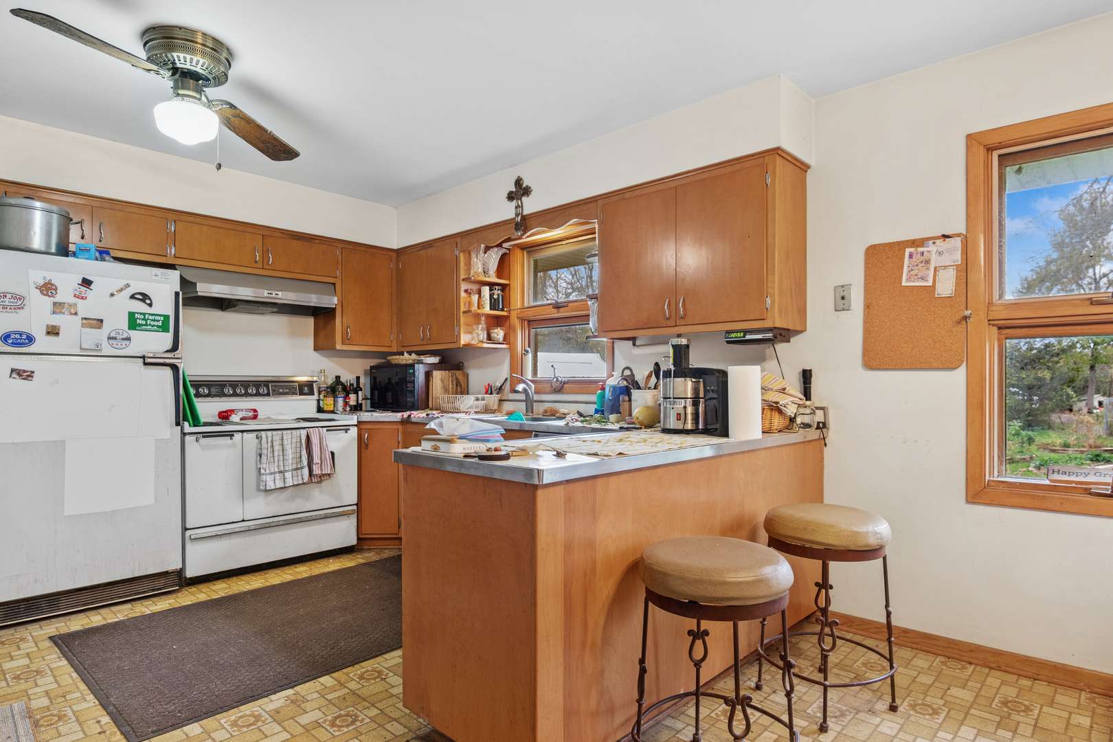 23520 N Old Mchenry RD, Lake Zurich, IL 60047